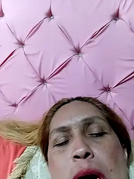 mom_son_dirty webcam