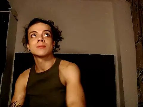 saara_johnson496 webcam