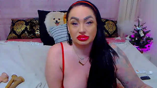 BustyVicky webcam