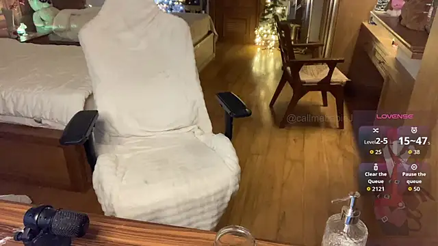 jayjaylov - JayJaylov's free webcam - UK Sex Cams