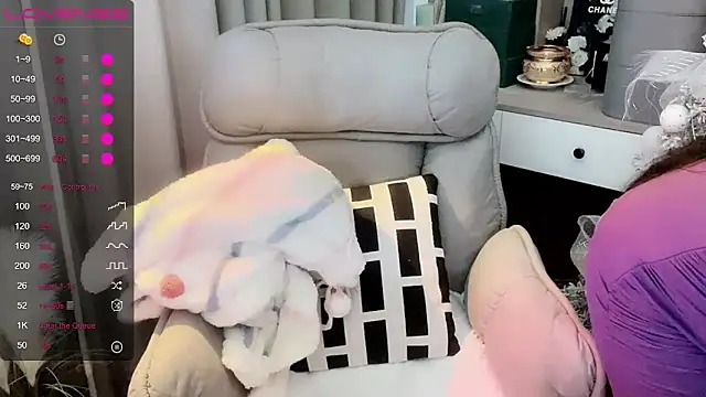 美女Monica-666888-在线直播