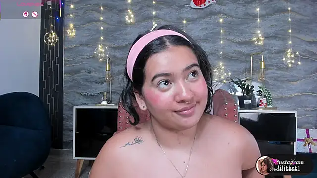 lilithst_ - Lilithst_'s free webcam