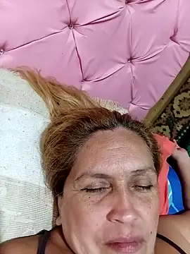 mom_son_dirty webcam