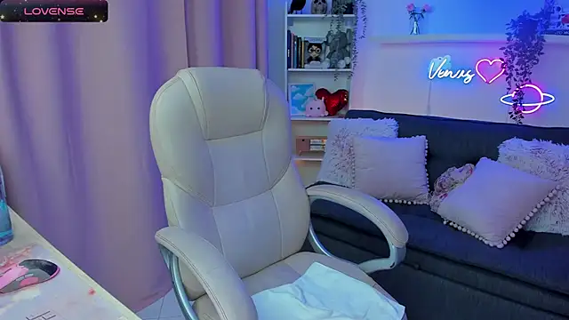 Venus Islove (VenusIslove)