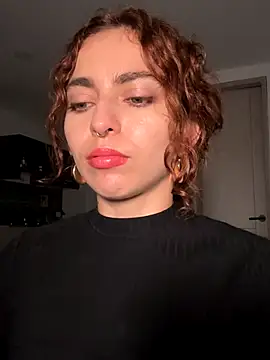 Webcam Model (imhelena)  is live.Free join now!