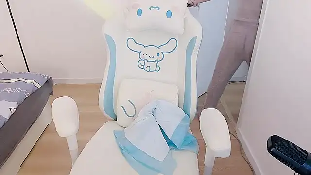 美女-ruirui在线直播