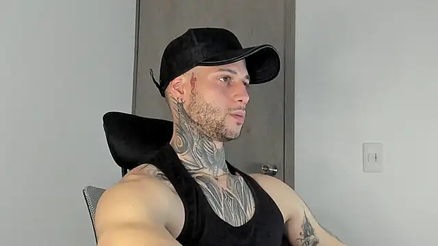 _jamesleandros1 webcam