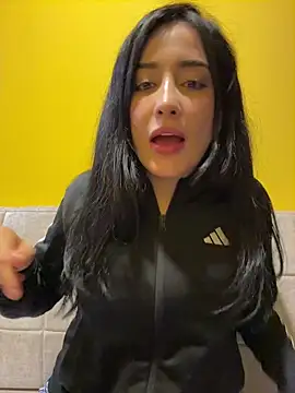 catalina_restrepo (Ask my age) - DILDO IN HOTEL PUBLIC