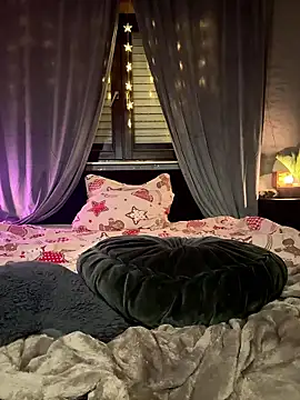 Viktoria_Marie webcam