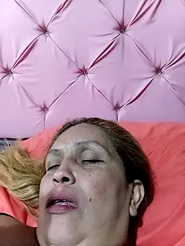 mom_son_dirty webcam