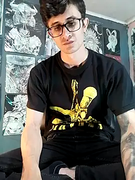 Loggan_donnelly webcam