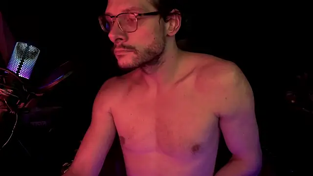 MasterDaddyCool webcam