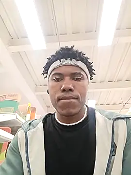 man_black_hot24 webcam