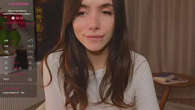 shuggybaby - Shuggybaby's free webcam - UK Sex Cams