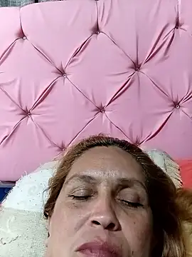 mom_son_dirty webcam