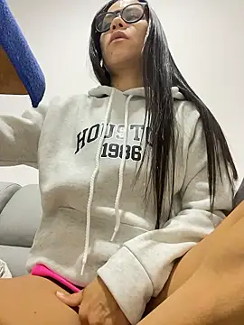 dominantandsubmissiveshow webcam