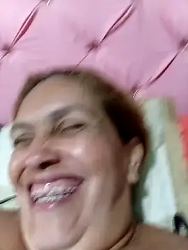 mom_son_dirty (G milf) - Semen en boca de mama