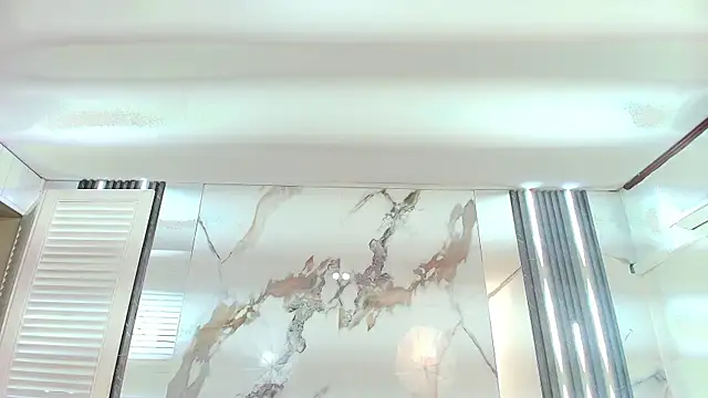 mayabaker (F young) - Lick finger