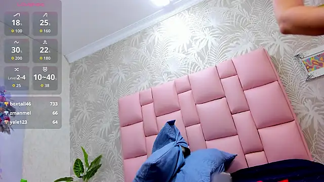 miiss_aurora_ - Miiss_Aurora_'s free webcam