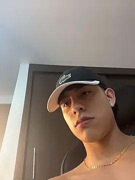 Lander_Cruz's live cam