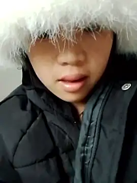 yumiik2kk - Yumiik2kk's free webcam