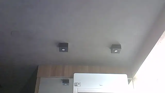 skinnykitten - SkinnyKitten's free webcam