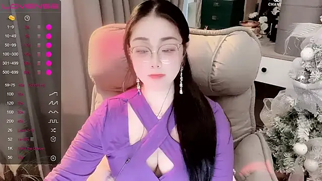 Monica-666888- webcam