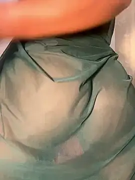 MaskedMuseXXX webcam