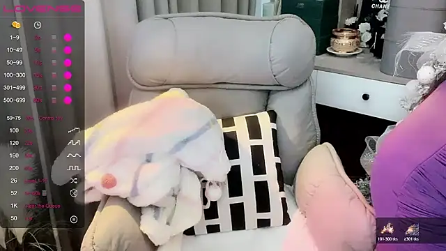 monica-666888- - Monica-666888-'s free webcam - UK Sex Cams