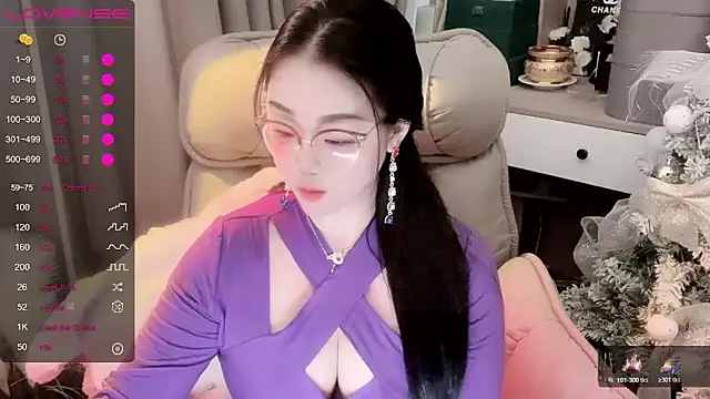 Monica-666888- webcam