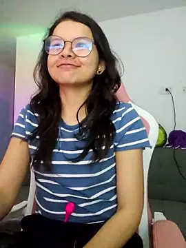 azumiichan - Azumiichan's free webcam