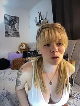 carolina16love webcam