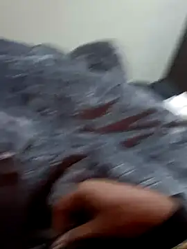 Naughtyforpussy webcam