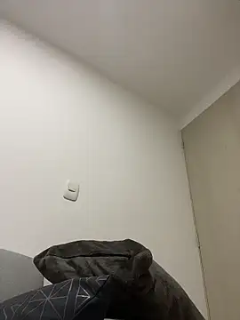 dominantandsubmissiveshow (G young) - Hot masturbation + strap on + naked