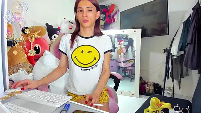 lawrncesofiets - Lawrncesofiets's free webcam - UK Sex Cams