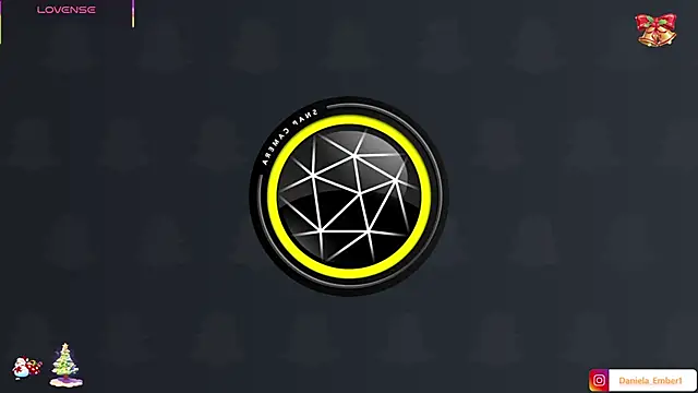 Amira_Ember Live Webcam on Stripchat