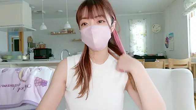 suzu_1201 (F milf) - 上着ポイ→四つん這い▶︎お尻突き出したまま、ラッシュグイグイ