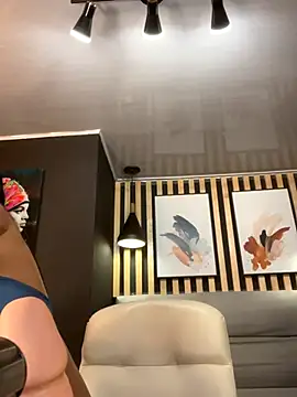 elegant__rouse webcam