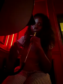 choclatepeaach webcam