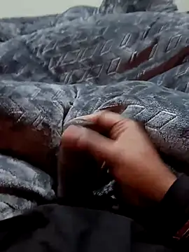 Naughtyforpussy webcam