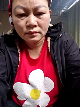 yoowwmr - Yoowwmr's free webcam