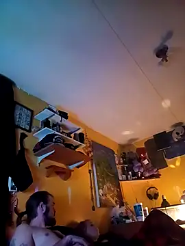 AutumnLights420 webcam