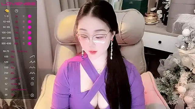 Monica-666888- webcam