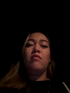 danielavegax (Ask my age) - 3girls show their asshole