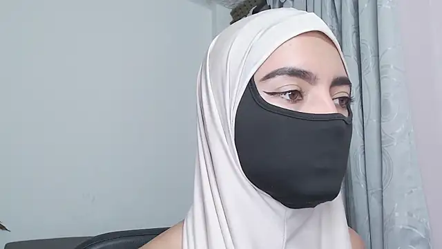 jade_nassar (F young) - doggy style squirt