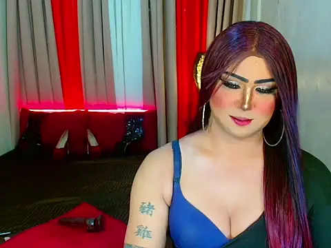 Incredible_Shema... Live Webcam on Stripchat