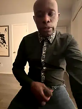 Fuckmehardandcloudy webcam