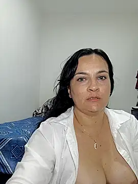 megan_milf79 webcam