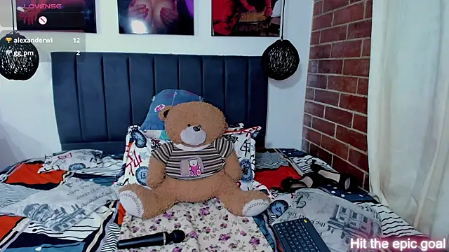 kyliejenner_hot webcam