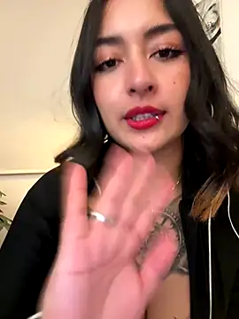 Rae_Lil_White webcam